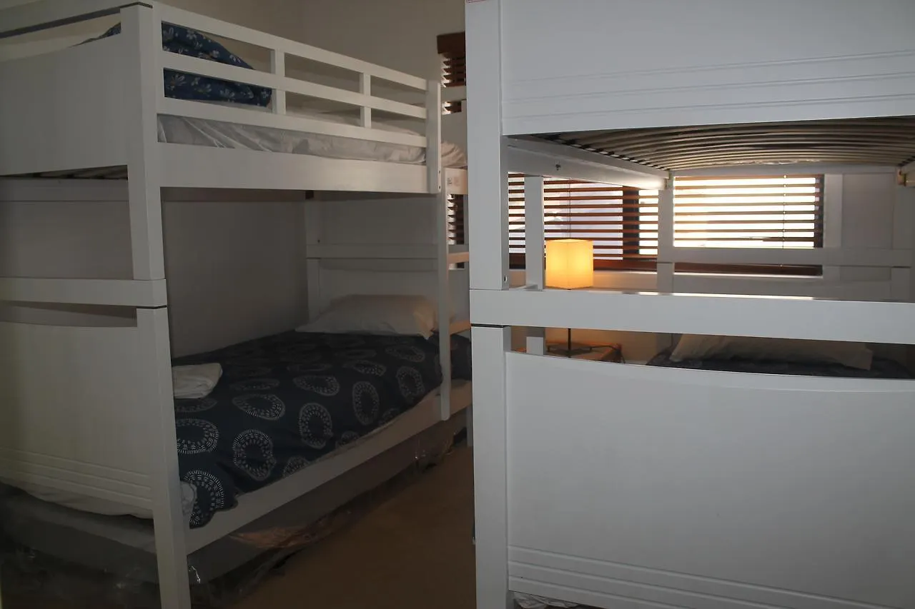 La Mer Holiday Apartments